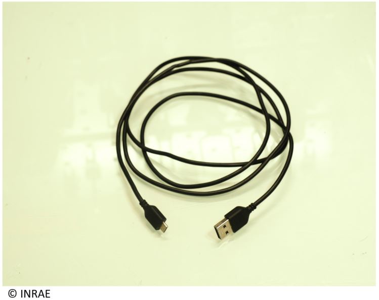 _images/USB-Cable.JPG
